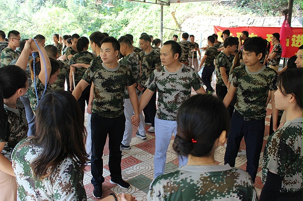 bandao sports家具团队户外拓展训练