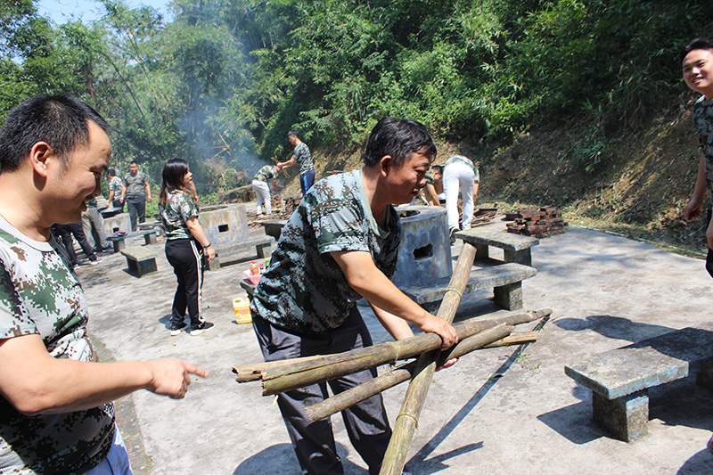 bandao sports家具团队户外拓展训练